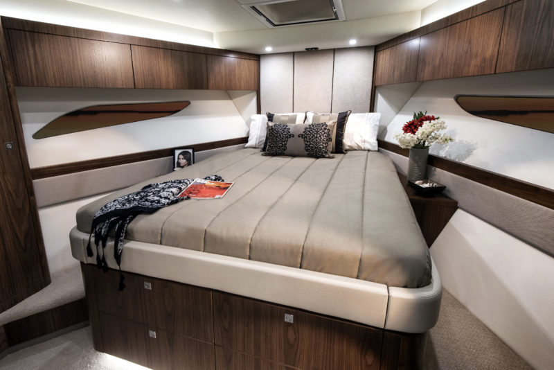 riviera 68 sports motor yacht review