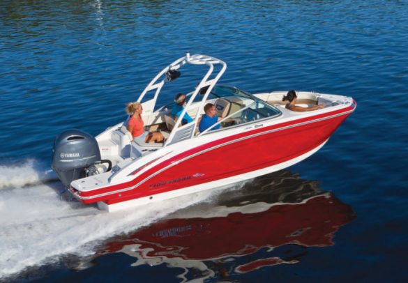 Chaparral’s 210 SunCoast