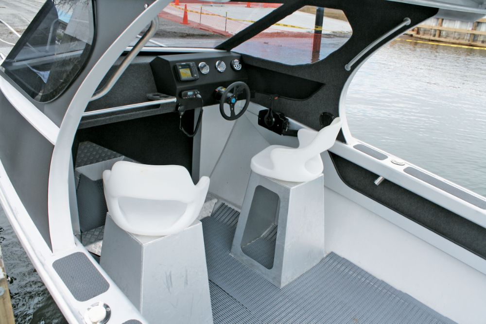 Big Eye 585 Ht Big Eye 585 Ht Review Power Boat Magazine