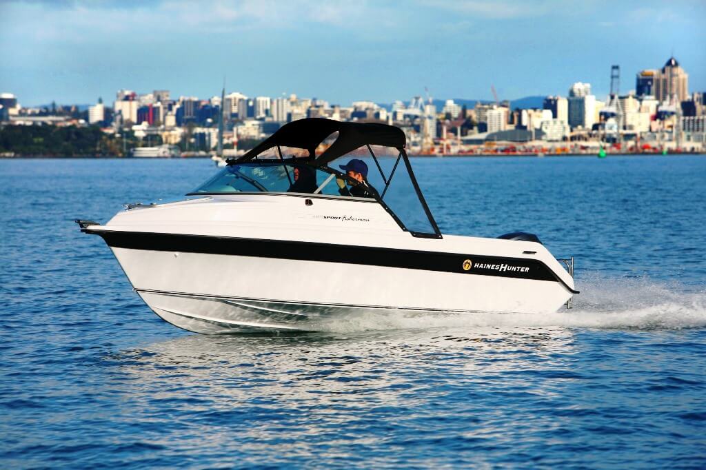 Haines Signature 485SF – Power Boat Magazine